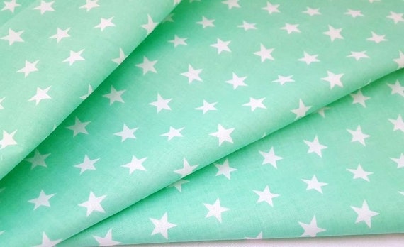 Białe gwiazdy tkanina bawełniana, białe gwiazdy na miętowym tle, materiał w białe gwiazdy, gwiazdy gwiaździsta tkanina 50x160cm/0.55yd