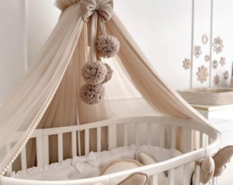 Dosel para cuna, 4 pompones, asa de metal, dosel de tul con 4 pompones para la habitación de un niño.