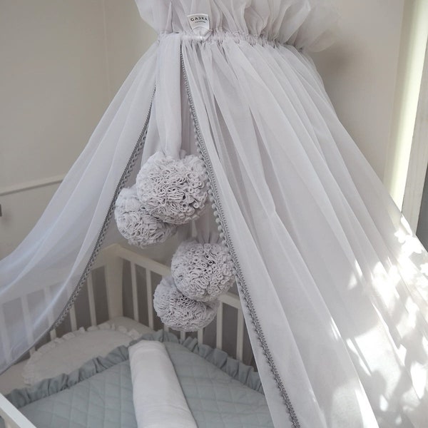 Dreamy Baby Baldachin & 4 Pompoms Garland + Metal Handle, Baby Crib Canopy, Bed Baldachin, Crib Canopy, Canopy for Kids Room, Tulle canopy