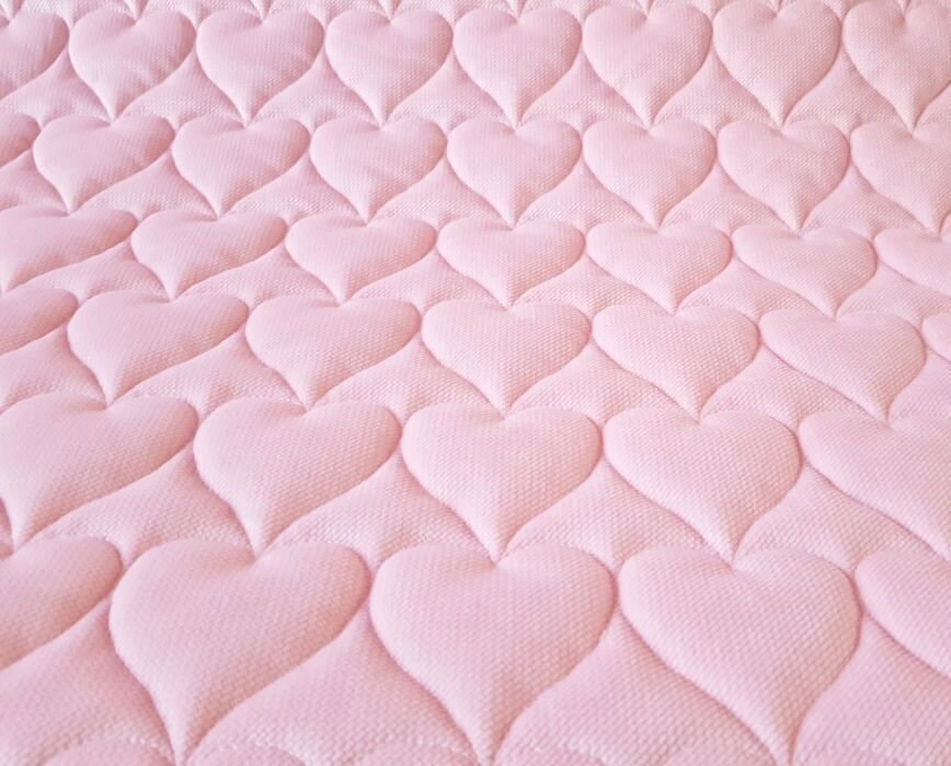 Quilted fabric api. Kapitone 3163. Prl kapitone 3361. Лоскутное одеяло текстура. Капитоне ткань.