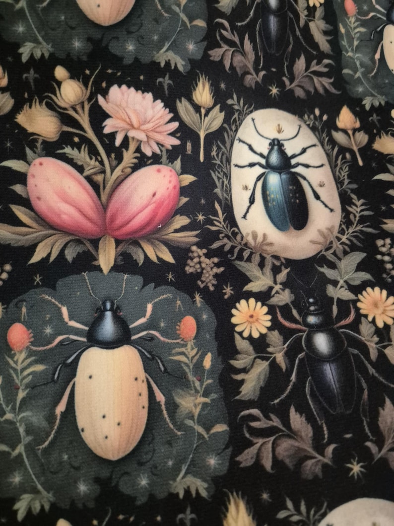 1 metr Leśne owady, leśne żuki w kwiatach Velvet tkanina, Welur tapicerski, tkanina obiciowa tapicerska, Włoska tkanina aksamitna zdjęcie 10