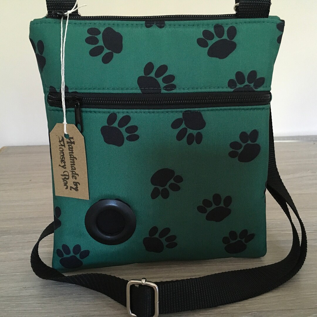 Waterproof Dog Walking Bag, Cross Body Bag, Dog Bag, Waterproof Repellent Fabric Dog Walking Bag