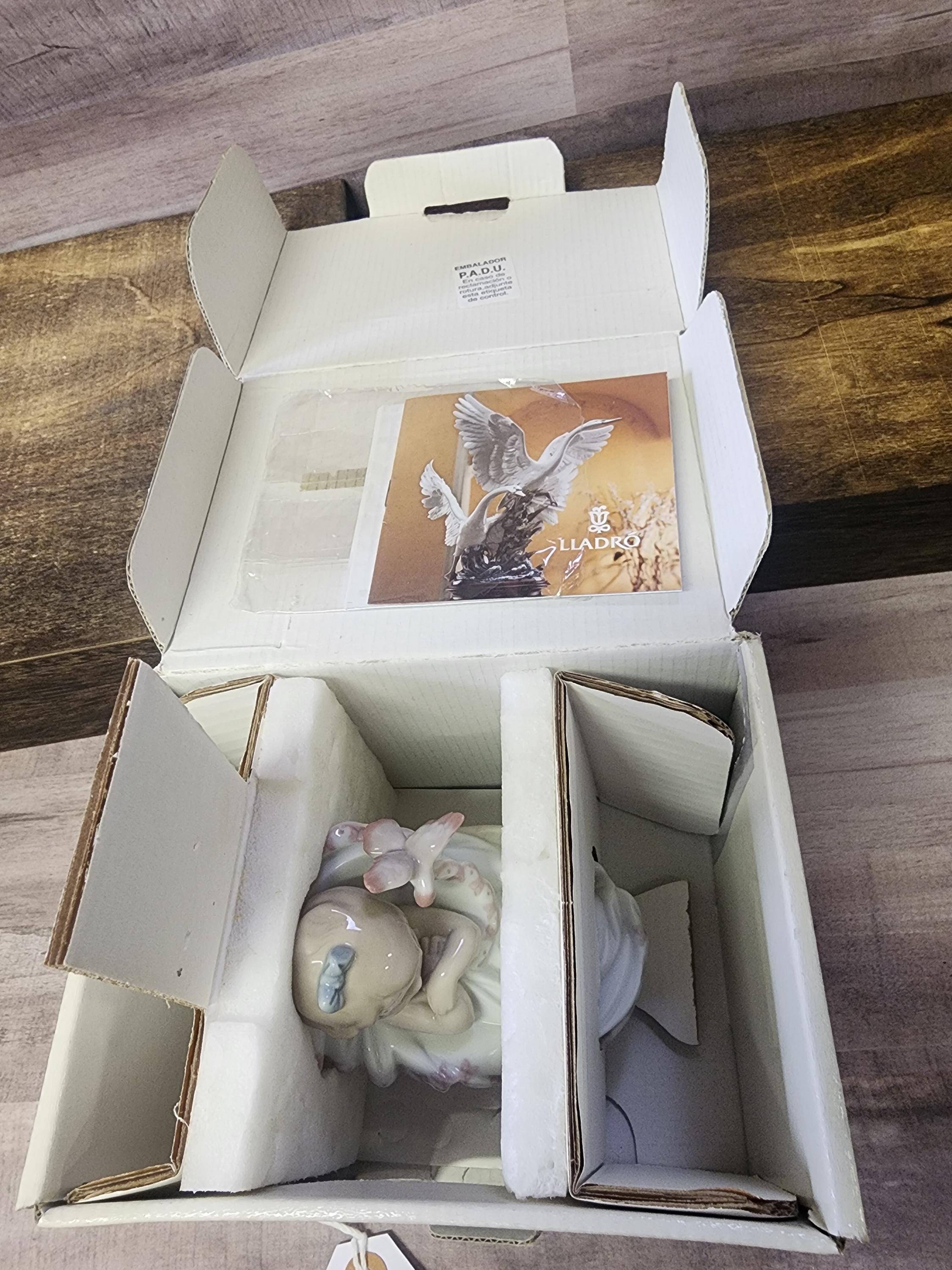 廃盤品 ヴィンテージ リヤドロ「コンフォーティング・ドリームズ 