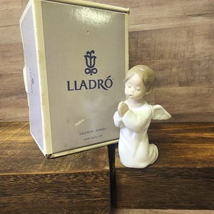 Statuetta vintage Lladro &quot;Angelo in preghiera&quot; FUORI SERVIZIO in perfette condizioni con scatola
