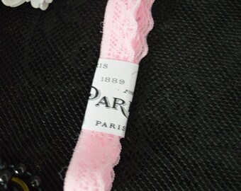 Pink polyester lace in a bundle 45,28" (115 cm) "Paris"