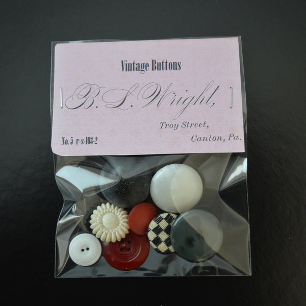 Botones vintage rojo/beige/blanco natural/gris 8 piezas en una bolsa de regalo de celofán, botones viejos 8 piezas en una bolsa de regalo de celofán