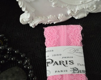 Pink polyester lace in a bundle 41,34" (105 cm) "Paris"