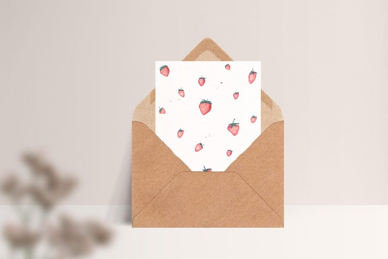 Carte postale « Fraises » • Aquarelle peinte à la main • Carte de vœux printanière Mit Umschlag Kraft