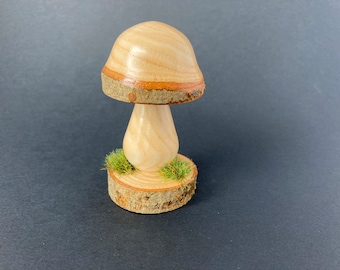 Wood Turned Toadstool, 5th Anniversary Gift, Mothers Day Gift, Wood Ornament