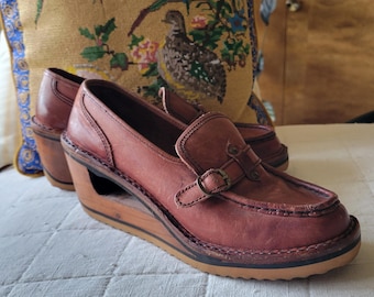 Vintage 1970's Brown Leather Geometric Cut-out Wedge Platform Loafers Women's Size 8