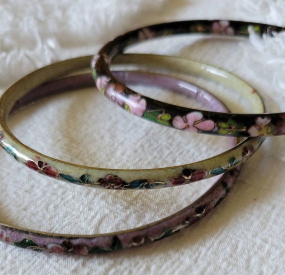 Vintage cloisonne 3 piece bangle bracelet set - image 3