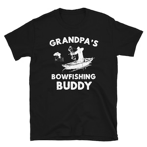 Retro Bowfishing T-Shirt Vintage Fishing Fisherman Gift Tee Black - TeeUni