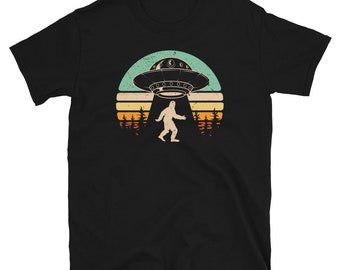 Retro Bigfoot UFO Abduction Shirt, UFOs Abducting Sasquatch Shirt, Alien Spaceship Shirt, Alien Spacecraft, Believer, Bigfoot Hunter Gifts