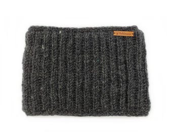 Feltiness handmade wool scarf, black