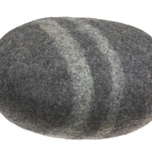 Stone pouf, large stone 100 % wool image 2