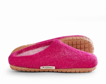 Felt slippers, woolen slippers, pink clogs with sole - Feltiness