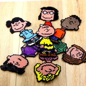 Peanuts Character Magnet: Handmade Miyuki Delicas Beadwork