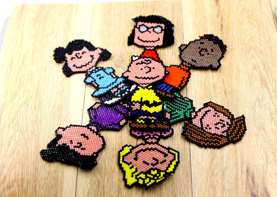 Charlie Brown Lucy Franklin Marcie Peppermint Patty Sally