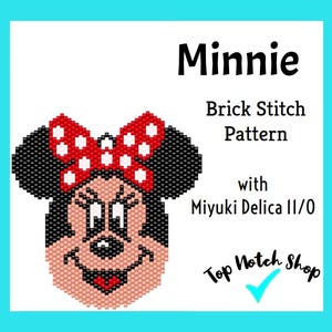Pode incluir: Um desenho pixelado da Minnie Mouse com um laço vermelho com bolinhas brancas. A imagem inclui o texto "Minnie", "Brick Stitch Pattern" e "with Miyuki Delica 11/0". A imagem é da Top Notch Shop.