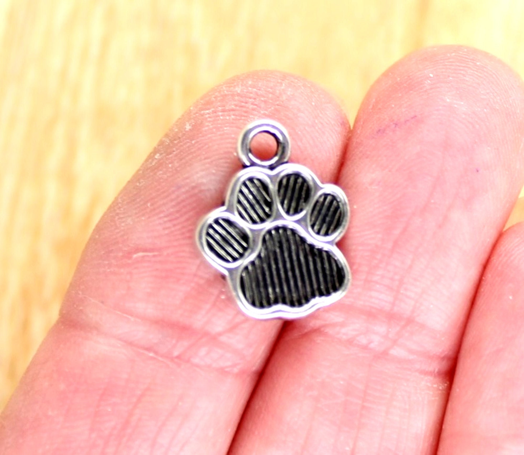 Antique Silver Tone 3D Paw Charms: Zinc Alloy, 11mm (8 or Bulk)