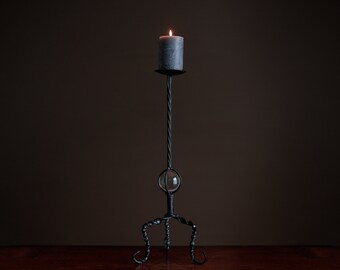 Antigua bola de cristal y portavelas de hierro forjado, raro, portavelas único en su tipo, decoración casera hecha a mano