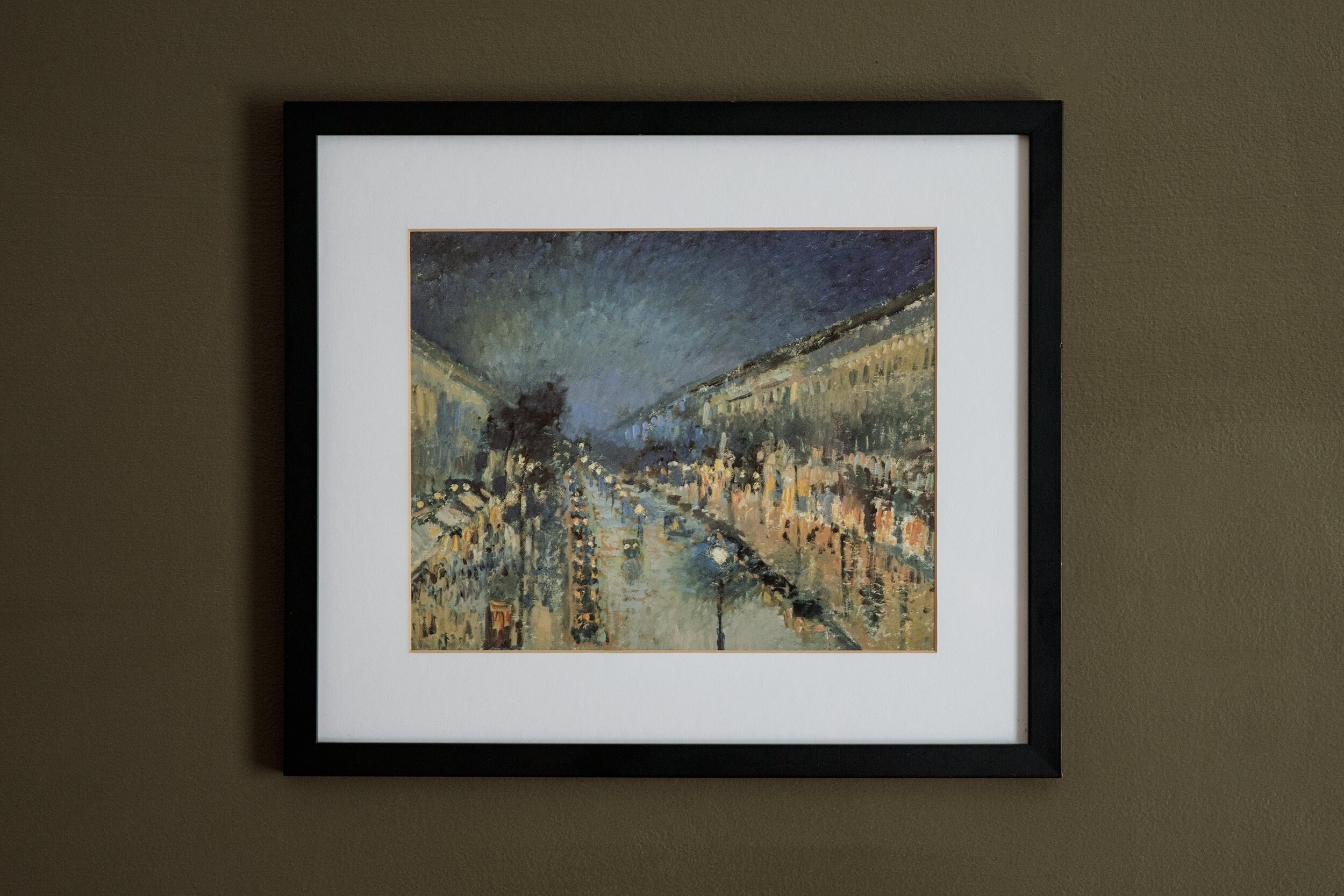 ヴィンテージの夜のモンマルトル通りのプリント、額入りのカミーユ