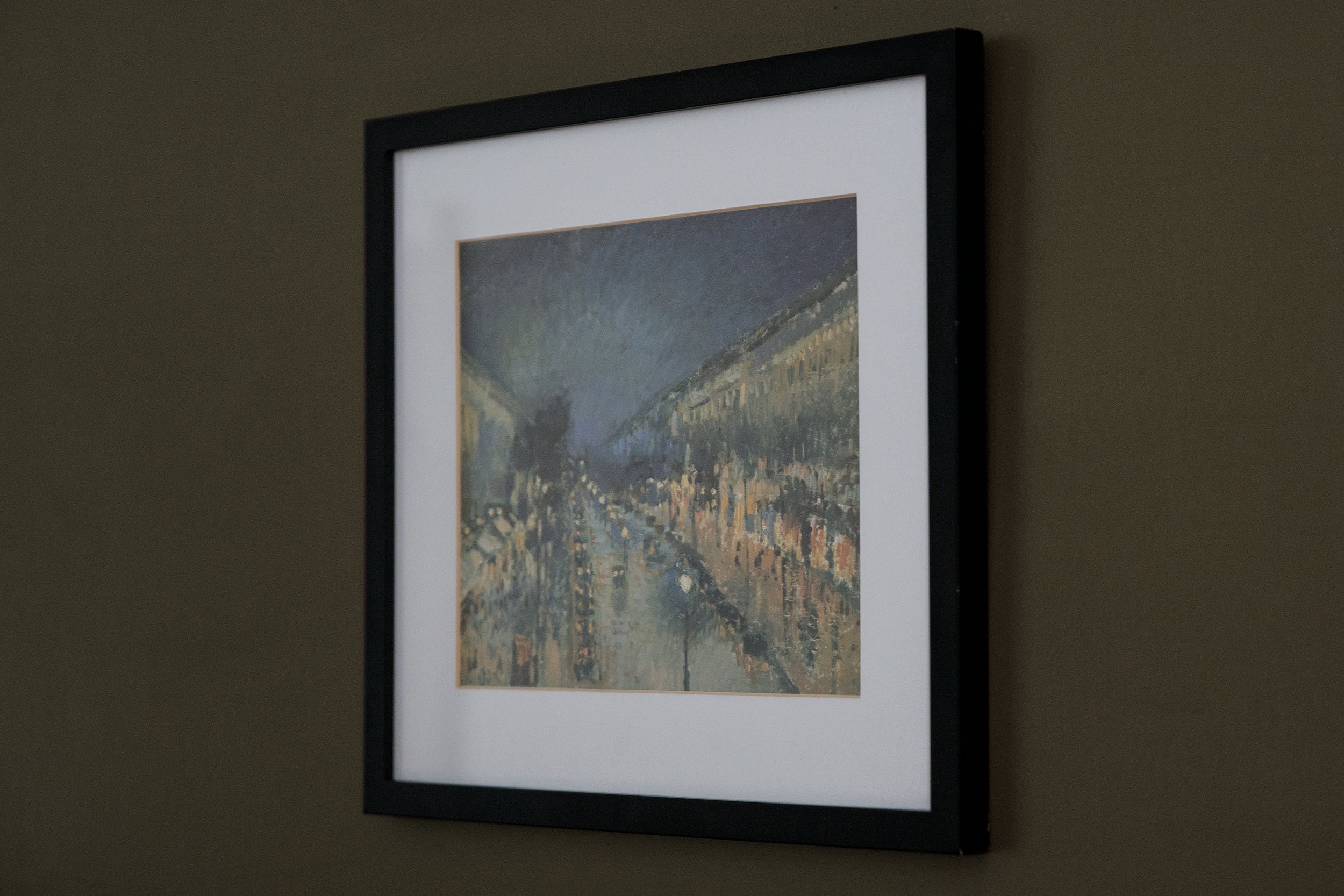 ヴィンテージの夜のモンマルトル通りのプリント、額入りの