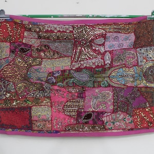 Vintage Patchwork Tapestry: Hand-stitched Indian Cotton Wall Hanging