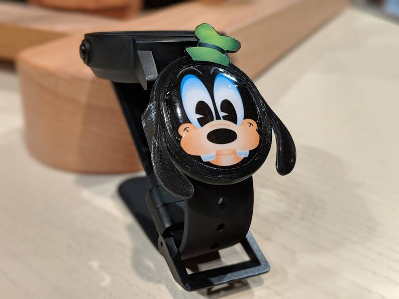 MagicBand Puckholder Goofy apple watch band slider Puck Etsy