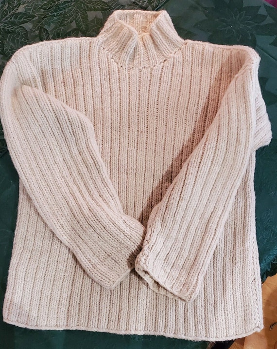 100% Wool Bulky Hand Knit High Neck Sweater Rey We