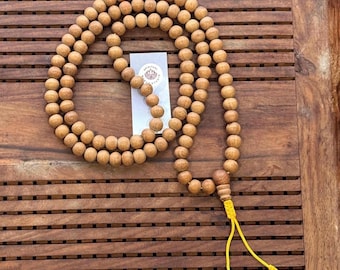 Tibetan Sandalwood Japa Mala – 108 Beads Meditation Necklace | Buddhist Prayer Beads | Hand-Knotted Yoga Mala Spiritual Christmas gift