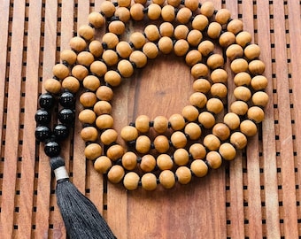 Sandalwood black Onyx mala necklace 8mm 108 Japa mala beads Sandalwood Black onyx beads Japa mala