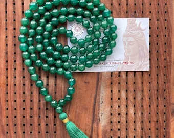 108 Collana di perline Mala di giada verde da 8 mm, Perline di preghiera di giada verde naturale - Yoga Karma Nirvana energizzato - Meditazione mala 8 mm - Perline di preghiera