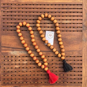 Natural Fragrant Sandalwood wrist mala rosary - Energised 8mm Sandalwood beads