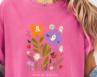 Summerween Shirt, Halloween Floral T-Shirt, Cute Ghost Flowers Tee, Spooky Season Graphic Tee, Halloween Lover Gift, Boho Wildflowers