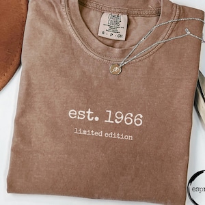 Est. 1966, 60th Birthday Shirt, Birthday Gift for 60th Birthday, Minimalist Classic, Birthday Gift Men & Women, Celebrating Sixty Years Old