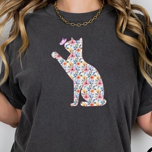 Cat Mom Shirt, Floral Cat Shirt, Comfort Colors®, Cat Floral Tee, Cat Lover Shirt, Animal Lover, Gift for Mom Gift, Cat with Butterfly