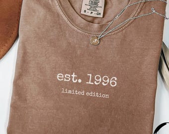 Est. 1996, 30th Birthday Shirt, Birthday Gift for 30th Birthday, Minimalist Classic, Birthday Gift for Women, Celebrating Thirty Years Old