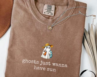 Summerween Ghost Shirt, Ghosts Just Wanna Have Sun T-Shirt, Cute Halloween Beach Tee, Spooky Season Summer Shirt, Halloween Lover Gift