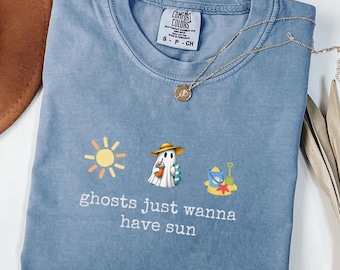 Summerween Ghost Shirt, Ghosts Just Wanna Have Sun T-Shirt, Cute Halloween Beach Tee, Spooky Season Summer Shirt, Halloween Lover Gift