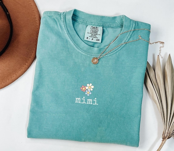 Comfort Colors Mimi Shirt, Minimalist Mimi Tee, Mothers Day Gift, New Grandma Gift, Pregnancy Reveal Tee, Cute Mimi Shirt, Gift for Mimi