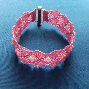 Klöppelbrief Digitales Muster für ein Armband mit Gimpe & Perlen