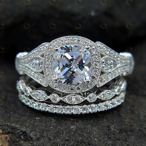 Antique Vintage Bridal Wedding Ring Set, Moissanite Diamond Engagement Ring Set For Women, 3 Piece Wedding Set, Trio Two Matching Band Set