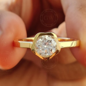 Round Solitaire Moissanite Engagement Ring / 14K Gold Floral Ring / Bezel Set Ring / Wedding Women Ring / Promise Ring for Her