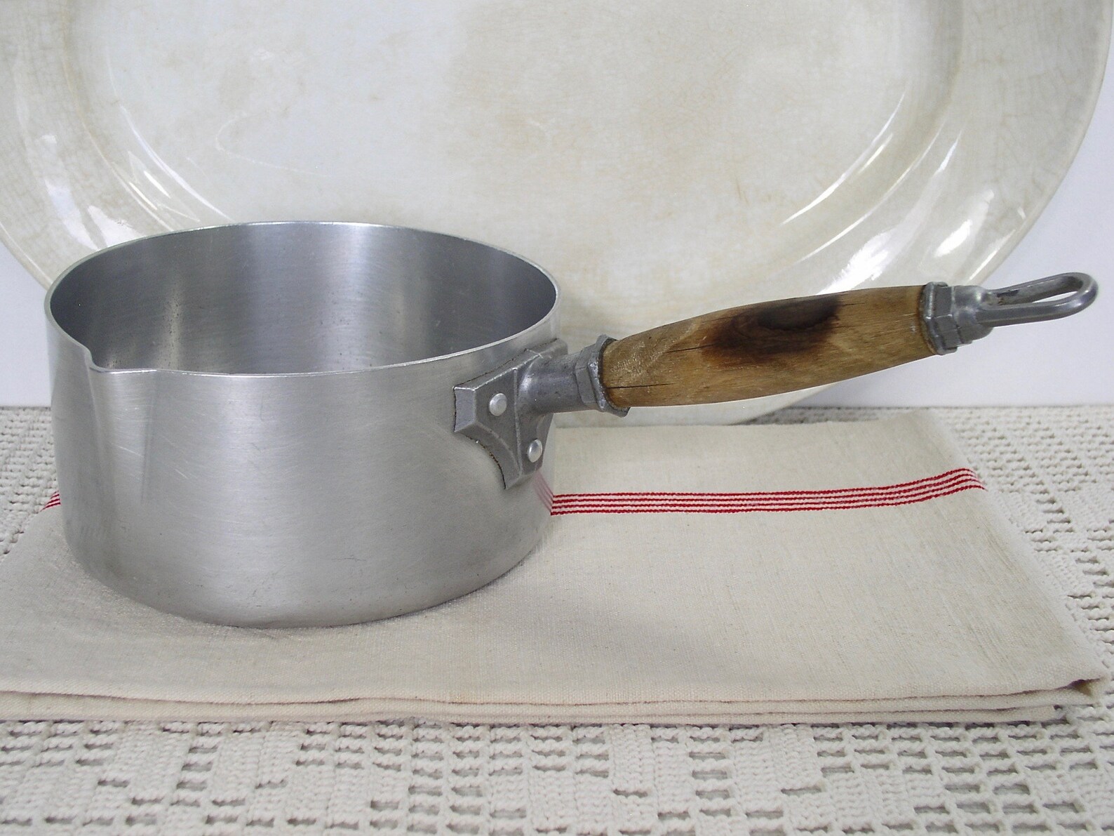 Casserole Ancienne en Aluminium et Manche Bois.Casserole Etsy France