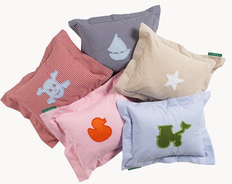 Cuddly pillows with motifs