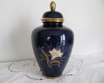 Rare pretty porcelain lidded vase cobalt blue gold edge