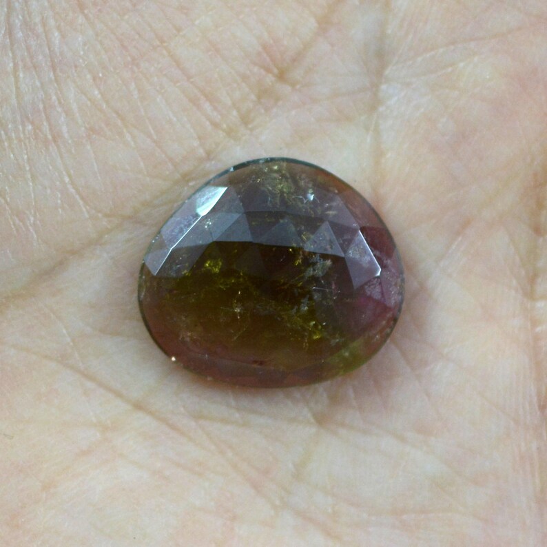 7566 6.85 cts. 14.5x17 mm 4 mm bi color Natural Tourmaline Gemstone For making Beautiful Designer Jewelry Tourmaline Cabochon Faceted