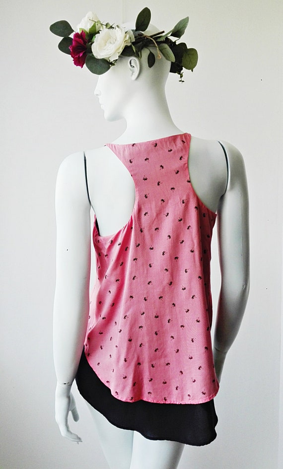 PRE-OWNED Ladies Clockhouse Black Layer Sleeveless Vest Top Size Small