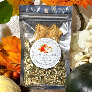 Apple Crumble Simmer Pot Blend | Bakery Scent Stovetop Herbs | Cozy Home Fall Fragrance